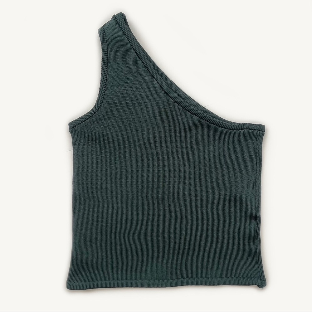 CALLE DEL MAR - Cropped One-Shoulder Stretch Knit Top - Size Small (NWOT)